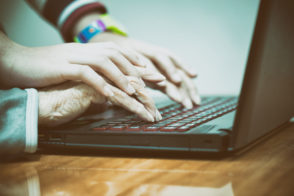 Teaching old woman to learn computer