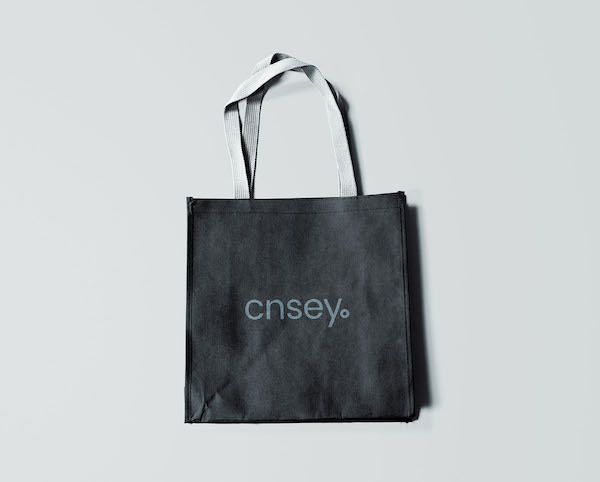 Simple tote bag