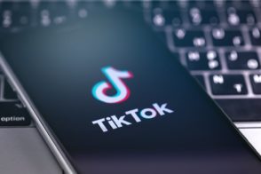 TikTok : l’application chinoise pourrait être vendue à des investisseurs américains
