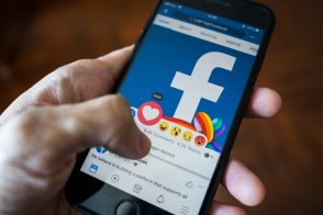 Facebook met fin à la règle des 20 % de texte pour les images des publicités